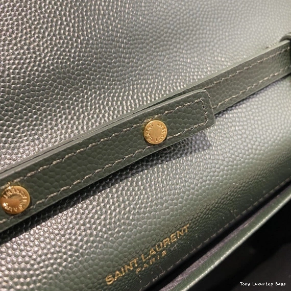 Tony Luxuries CHAIN CASSANDRE MATELASSÉ WALLET YSL 0820